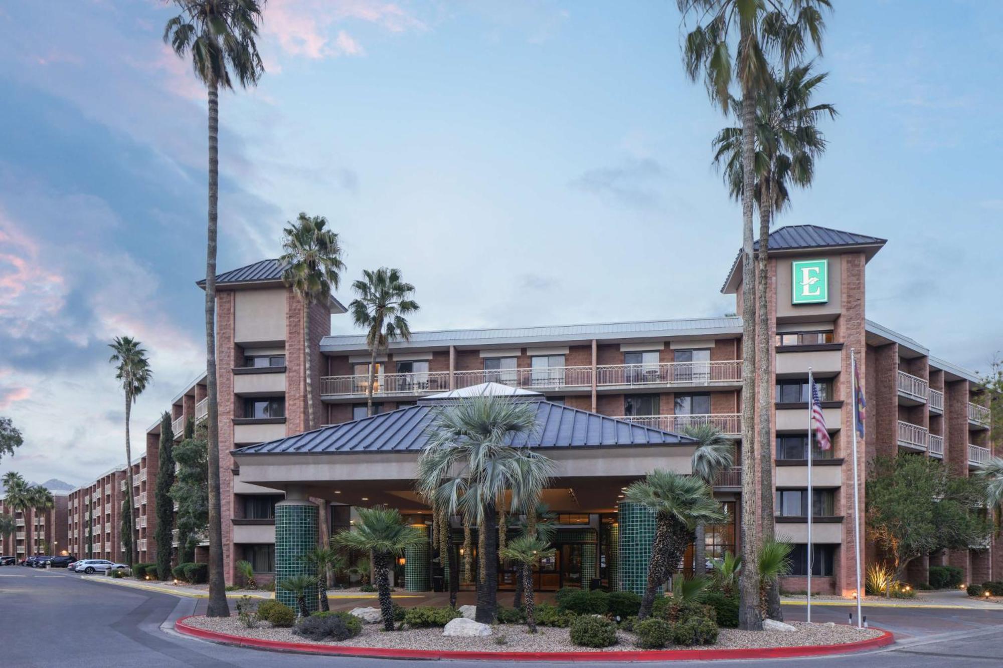 Embassy Suites By Hilton Tucson East Екстер'єр фото